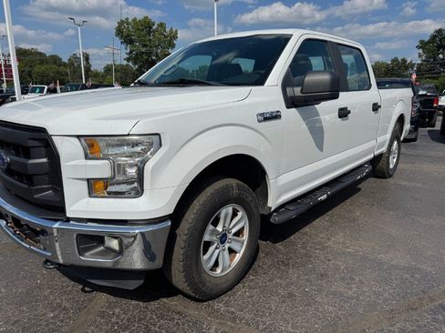 Used 2016 Ford F150 XL w/ Equipment Group 101A Mid AWD/4WD image 9
