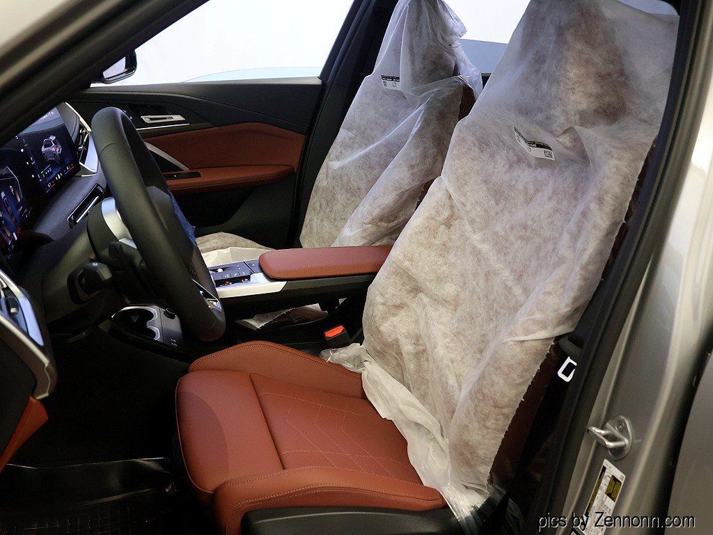 New 2027 BMW X1 xDrive28i AWD/4WD image 10