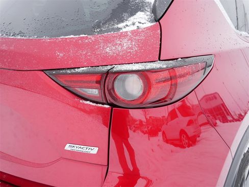 Used 2019 MAZDA CX-5 Signature image 11