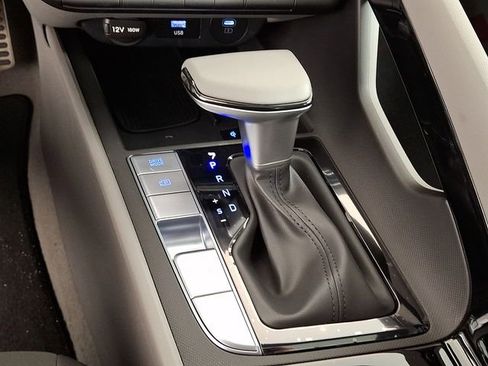 New 2026 Hyundai Elantra SEL Sport image 17