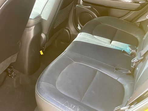 Used 2015 Kia Soul + w/ Primo Package FWD image 23