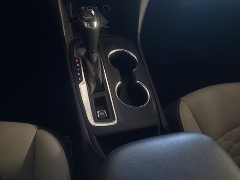 Used 2019 Chevrolet Equinox LT AWD/4WD image 26