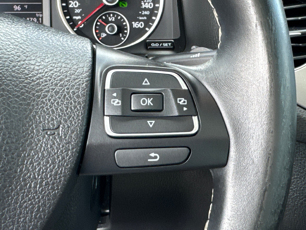 Used 2016 Volkswagen Tiguan SE FWD image 25