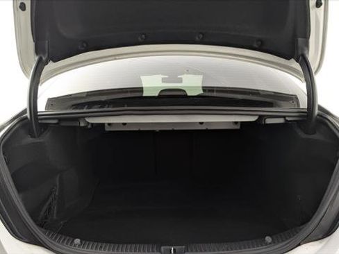 Used 2019 Mercedes-Benz C 300 4MATIC Sedan image 18