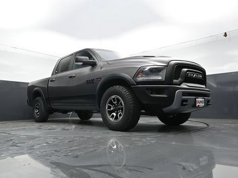 Used 2015 RAM 1500 Rebel AWD/4WD image 41