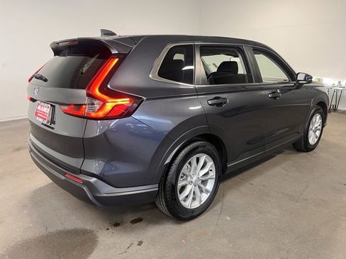 Used 2025 Honda CR-V EX image 3
