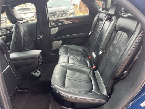 Used 2020 Lincoln MKZ Reserve w/ Luxury Package image 12