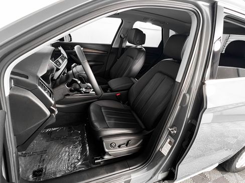 Certified 2023 Audi Q5 2.0T Premium Plus w/ Premium Plus Package image 17