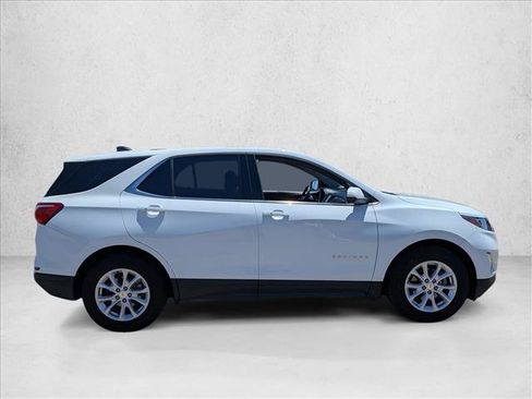 Used 2019 Chevrolet Equinox LT FWD image 4