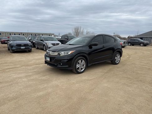 Used 2019 Honda HR-V EX image 3