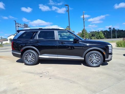 New 2026 Hyundai Palisade SEL image 2