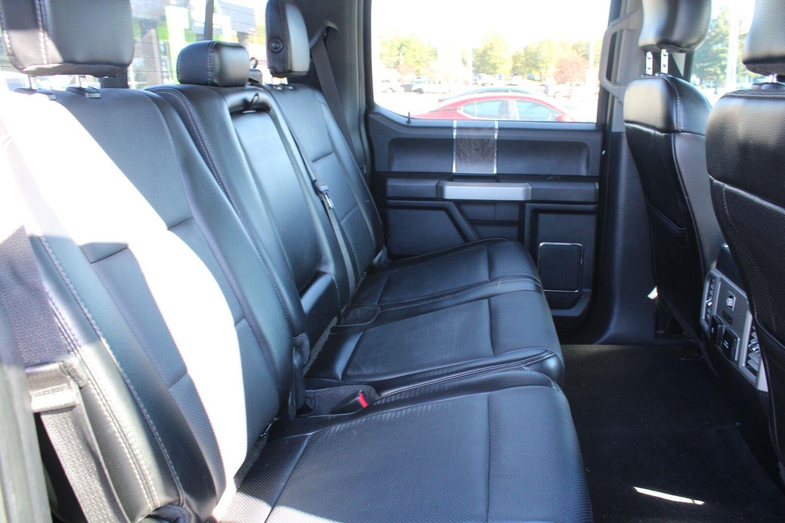 Used 2017 Ford F250 Lariat w/ Lariat Ultimate Package AWD/4WD image 5
