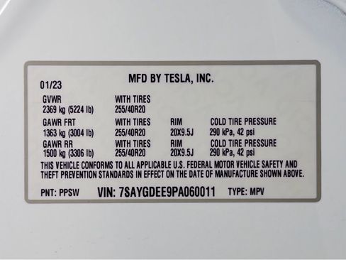 Used 2023 Tesla Model Y Long Range image 28