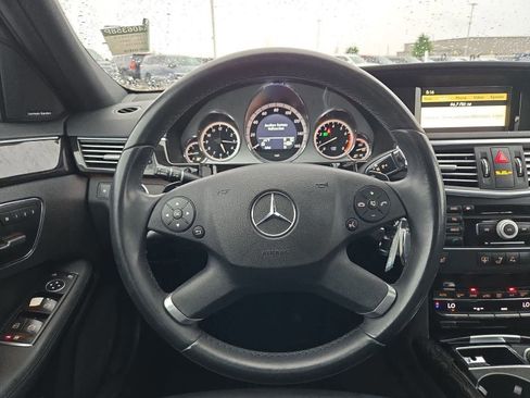 Used 2011 Mercedes-Benz E 350 Sedan image 22