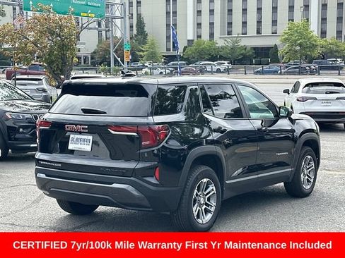 Used 2025 GMC Terrain Elevation AWD/4WD image 3