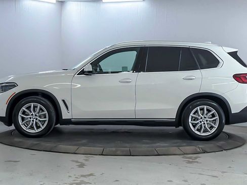 Used 2023 BMW X5 xDrive40i w/ Executive Package image 5