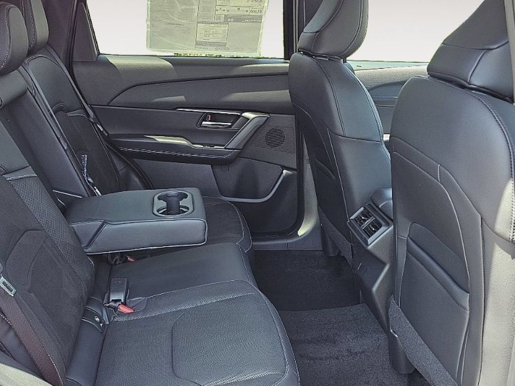 New 2026 MAZDA CX-5 Preferred AWD/4WD image 13