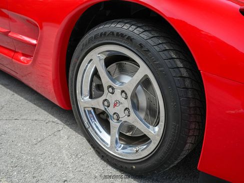 Used 2002 Chevrolet Corvette Coupe w/ Preferred Equipment Group2 RWD image 56