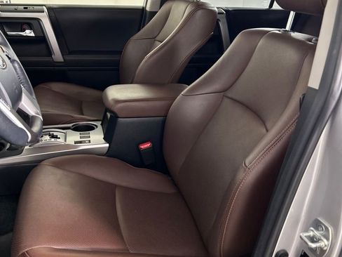 Used 2023 Toyota 4Runner Limited image 12