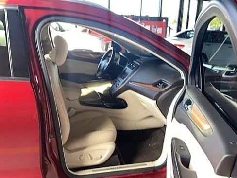 Used 2015 Lincoln MKC AWD w/ Equipment Group 102A Reserve image 5