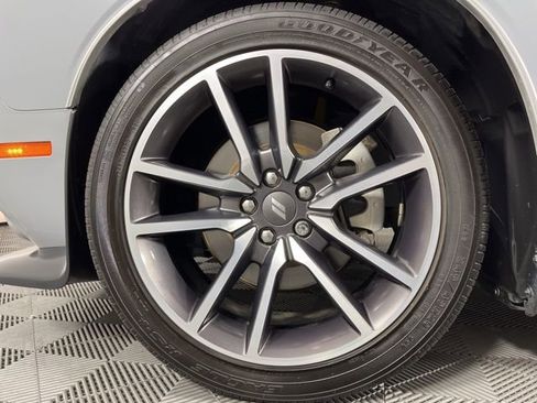 Used 2021 Dodge Challenger R/T w/ Plus Package image 12