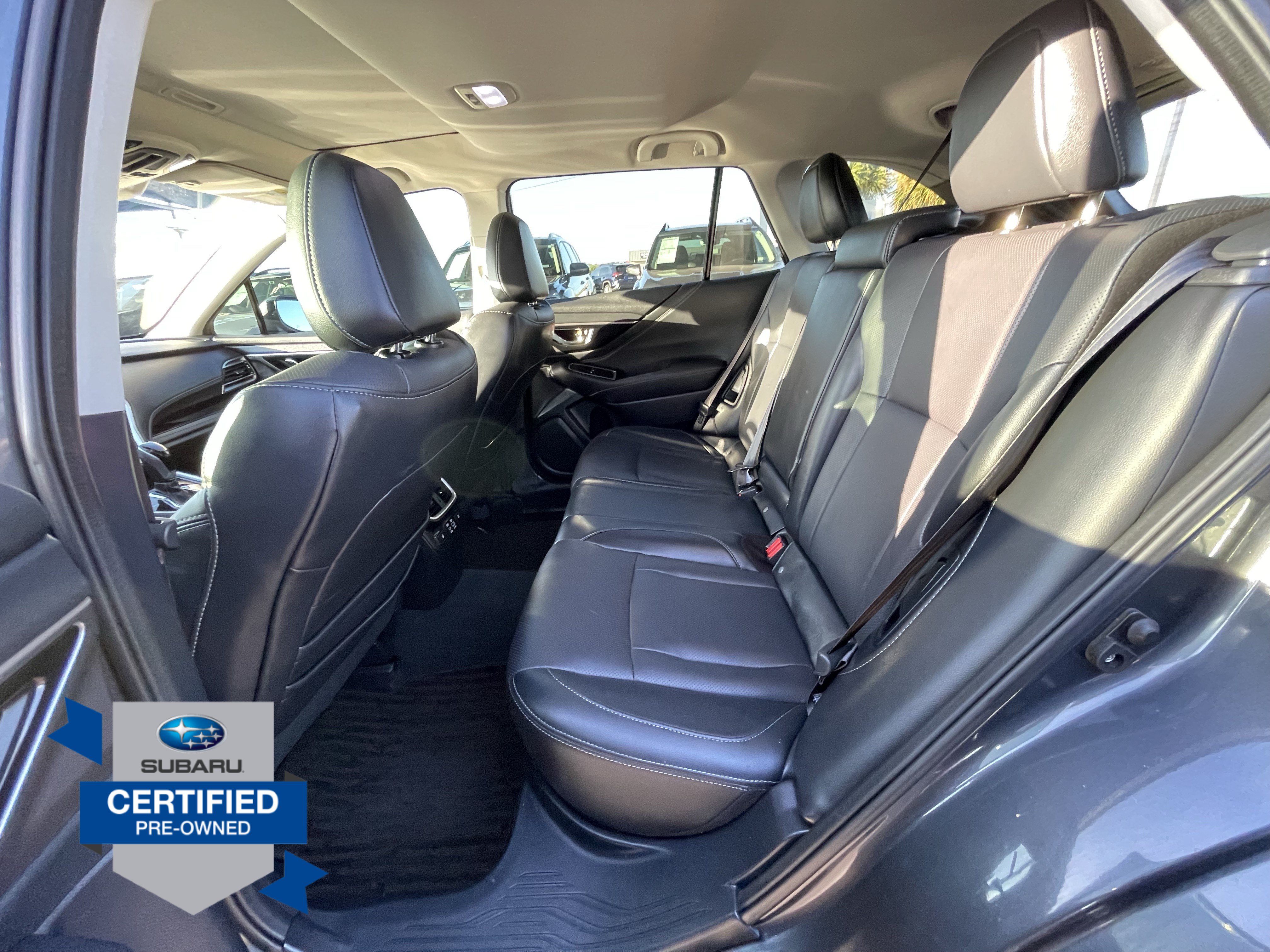 Used 2023 Subaru Outback Limited AWD/4WD image 16