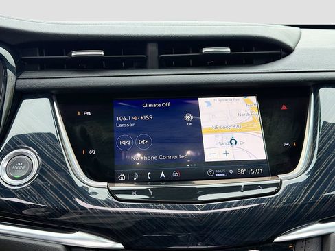 Used 2024 Cadillac XT6 Premium Luxury AWD/4WD image 15
