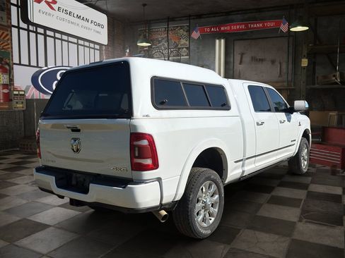 Used 2022 RAM 2500 Limited AWD/4WD image 6
