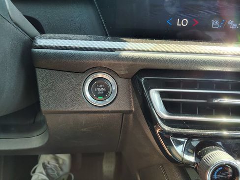 Certified 2025 Chevrolet Traverse High Country w/ LPO, Floor Liner Package AWD/4WD image 20
