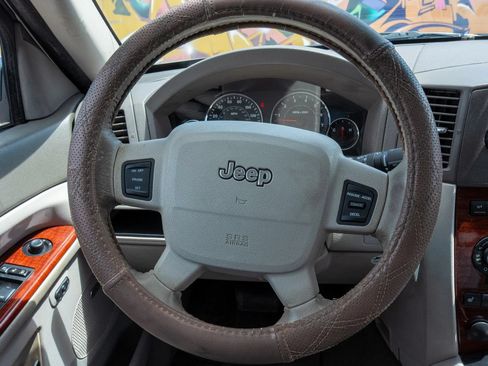 Used 2007 Jeep Grand Cherokee Limited RWD image 20
