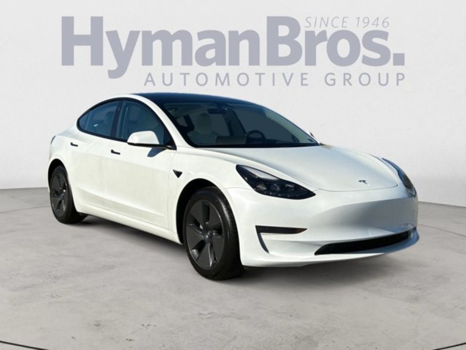 Used 2023 Tesla Model 3 Standard Range RWD image 1