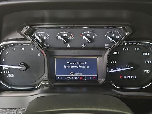 Used 2019 GMC Sierra 1500 SLT w/ SLT Premium Plus Package AWD/4WD image 18