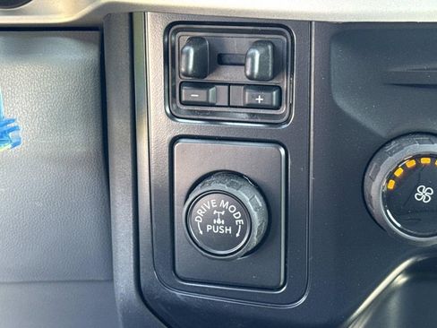 New 2025 Ford F350 XL w/ XL Chrome Package image 15