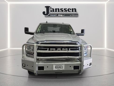 Used 2020 RAM 3500 Big Horn w/ Level 2 Equipment Group AWD/4WD image 6