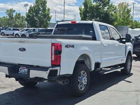 Used 2024 Ford F350 Lariat AWD/4WD image 3
