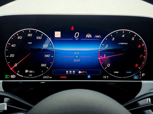 Used 2025 Mercedes-Benz E 450 4MATIC Sedan image 14