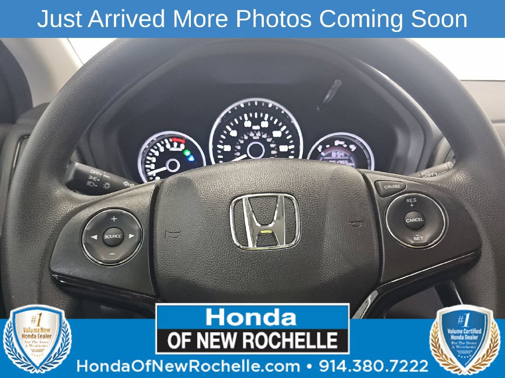 Used 2020 Honda HR-V LX image 2