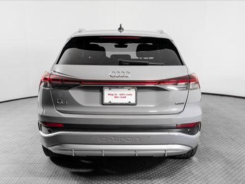 Used 2023 Audi Q4 e-tron Premium Plus w/ Premium Plus AWD/4WD image 7