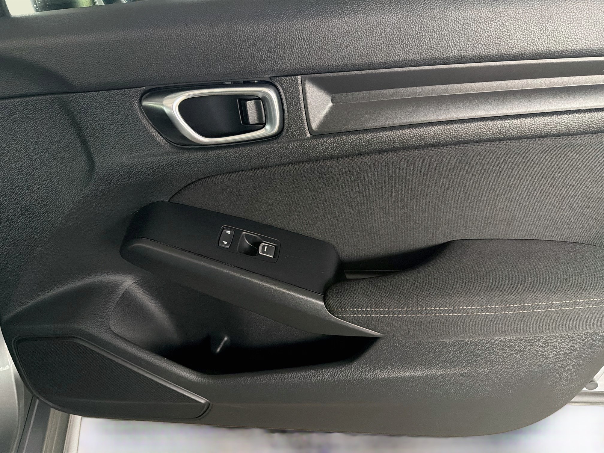 Used 2025 Honda Civic LX image 30