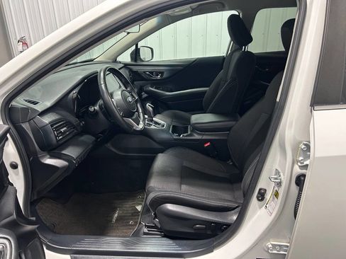 Used 2022 Subaru Outback Premium AWD/4WD image 7