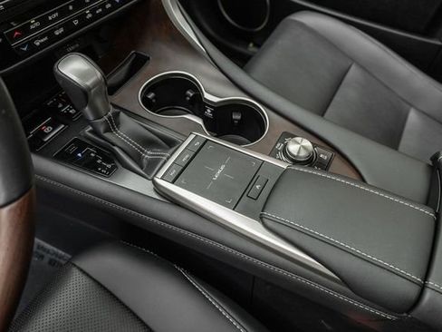 Used 2022 Lexus RX 450h AWD w/ Premium Package image 10