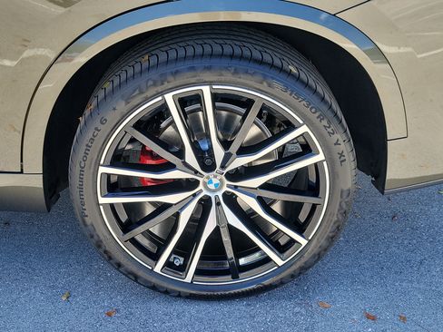 Certified 2024 BMW X5 sDrive40i w/ M Sport Package image 9