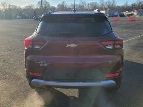 Used 2025 Chevrolet TrailBlazer LT w/ LT Cold Weather Package image 10
