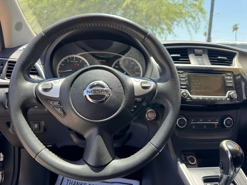 Used 2017 Nissan Sentra S FWD image 18