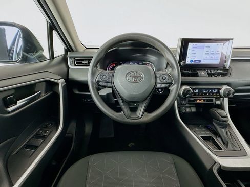 Certified 2025 Toyota RAV4 XLE image 21