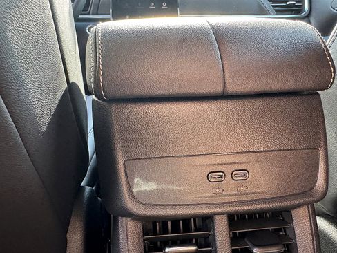 New 2026 GMC Terrain Elevation w/ Elevation Premium Package AWD/4WD image 20