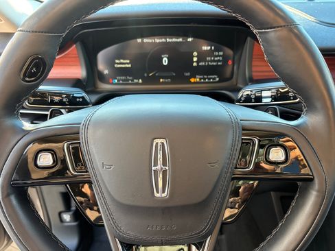 Certified 2024 Lincoln Aviator Reserve w/ Elements Package Plus image 18