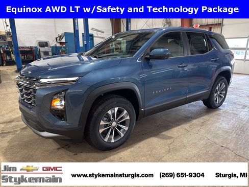 New 2026 Chevrolet Equinox LT w/ Convenience Package II image 1