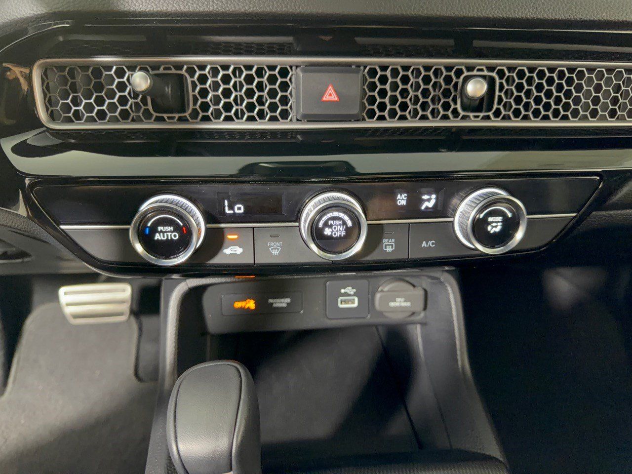 Certified 2024 Honda Civic Sport image 22