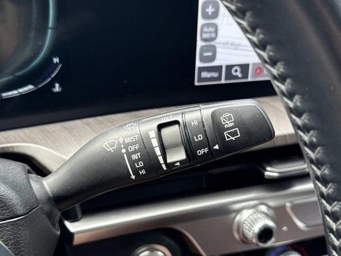 Used 2024 Kia Telluride EX w/ EX Captain's Chair Package FWD image 26